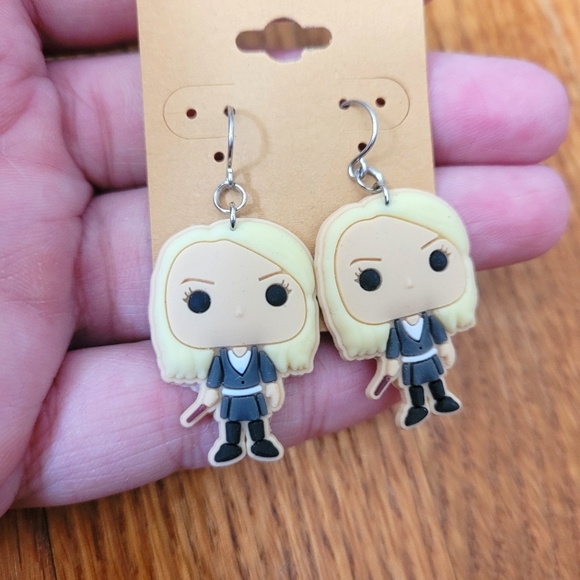 New Luna Lovegood Harry Potter Dangle Earrings - Picture 2 of 5